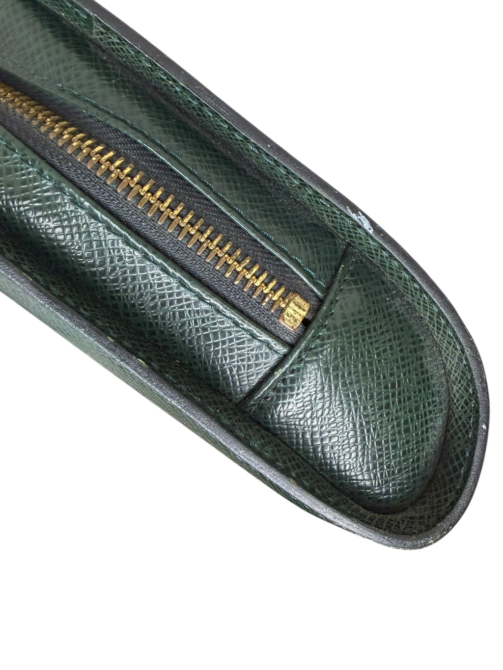 Louis Vuitton Taiga Baikal Clutch