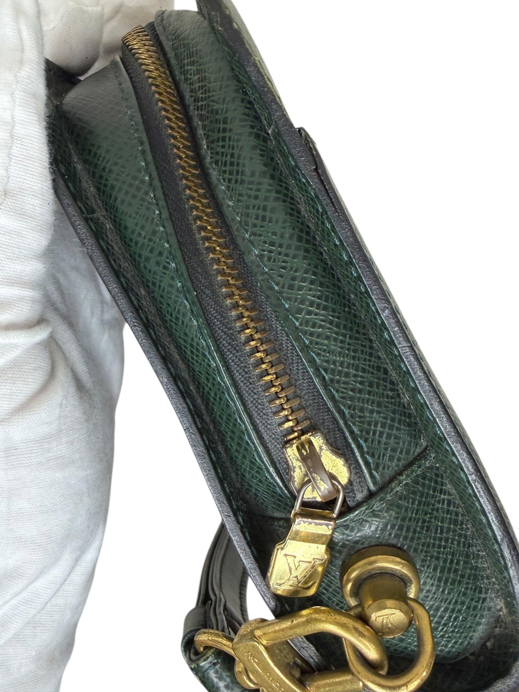 Louis Vuitton Taiga Baikal Clutch