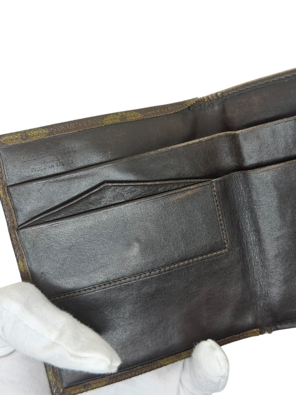 Louis Vuitton Monogram Elise Trifold Wallet