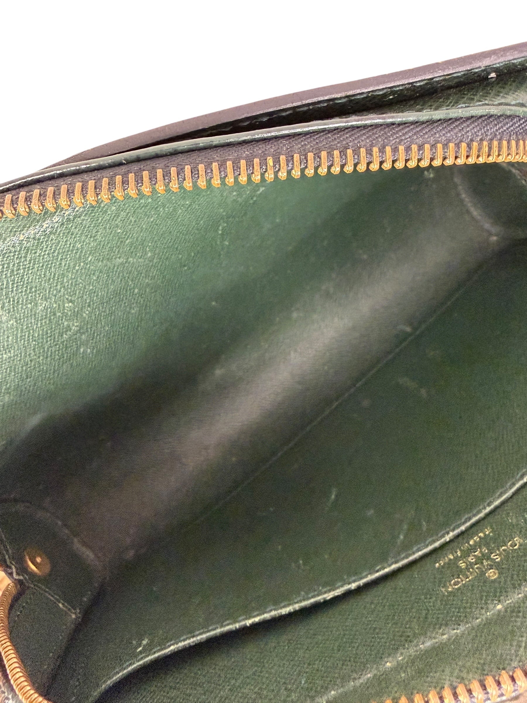 Louis Vuitton Taiga Baikal Clutch